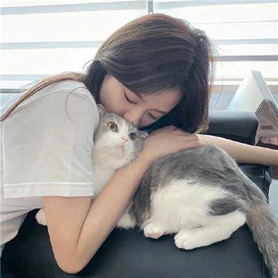 表哥鲍比